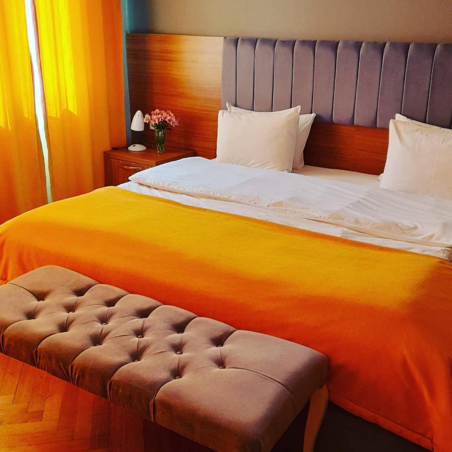 palm hotel Batumi Exteriér fotografie